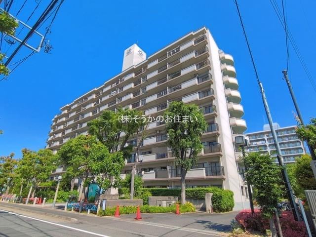 3LDK apartment in Soka, Saitama - Photo 1
