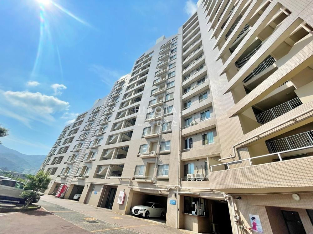 3LDK apartment in Yahatanishi Ward, Kitakyushu, Fukuoka - Photo 1