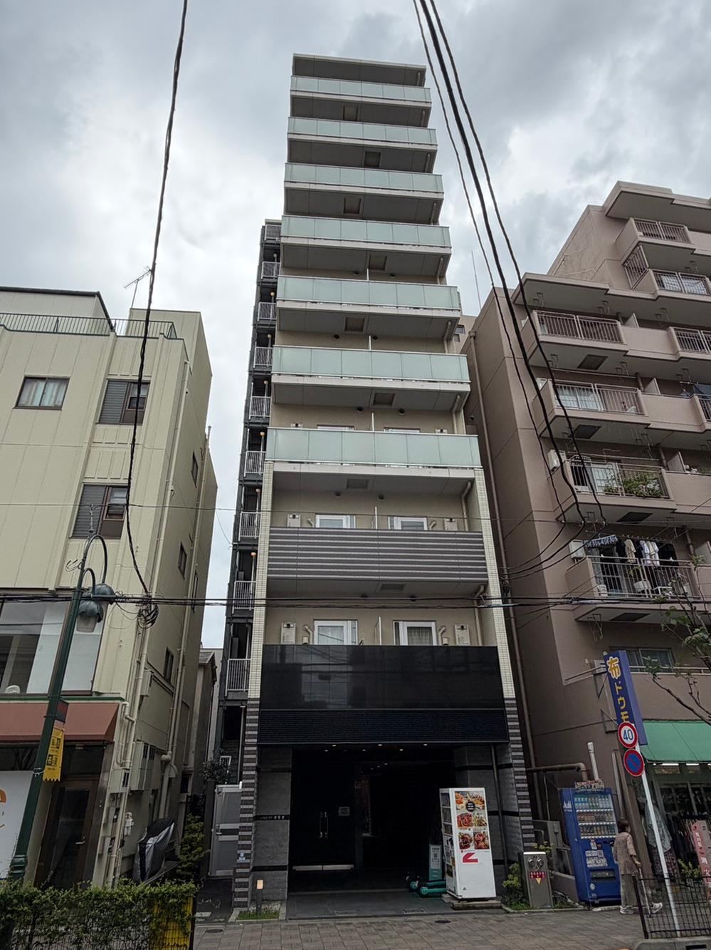 2LDK apartment in Arakawa Ward, Tokyo - Photo 1