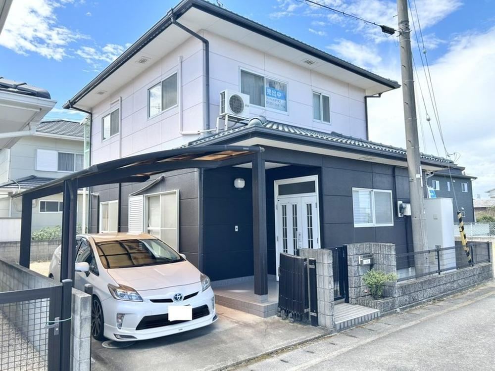 4LDK house in Marugame, Kagawa - Photo 1