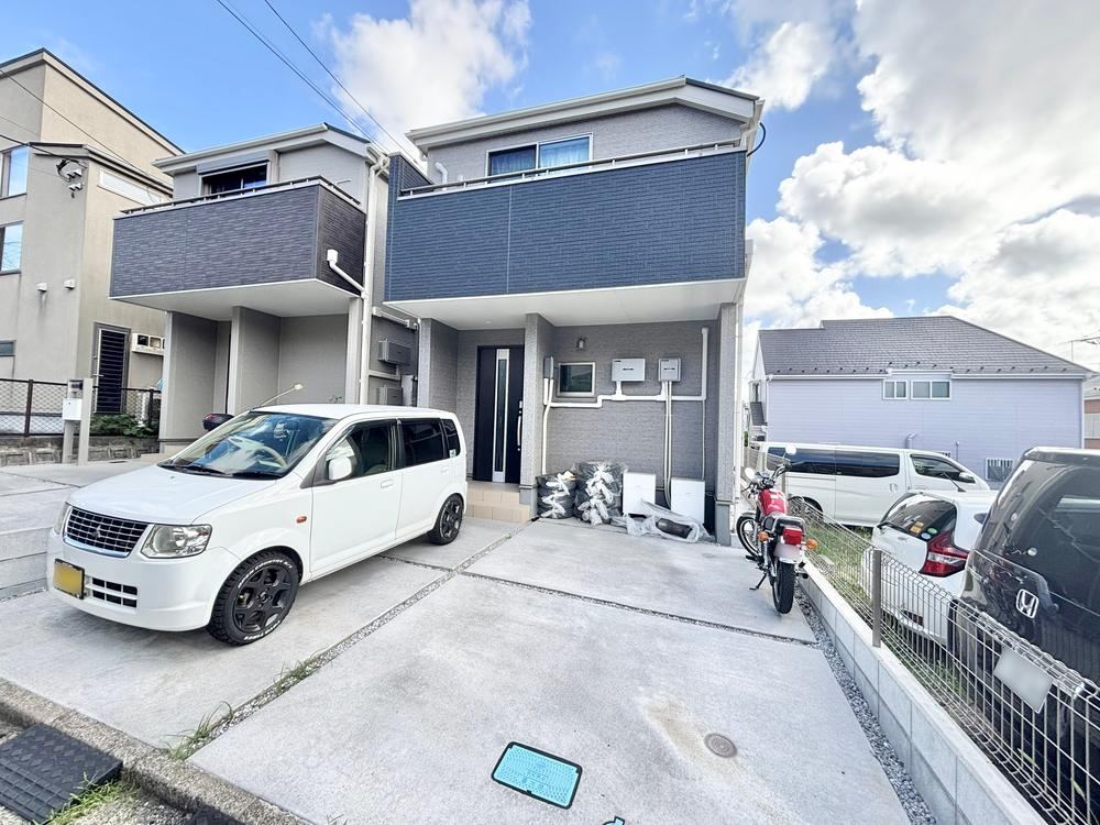4LDK house in Zama, Kanagawa - Photo 1