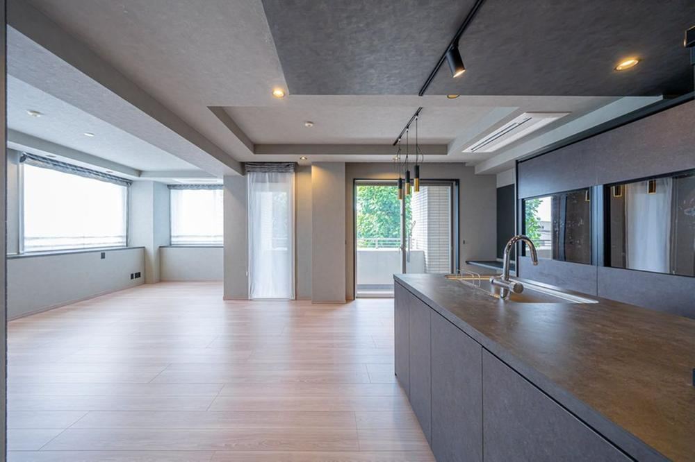 3LDK apartment in Suginami Ward, Tokyo - Photo 1