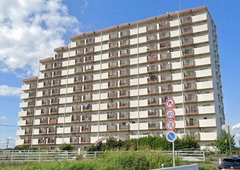 3LDK apartment in Toride, Ibaraki - Photo 1