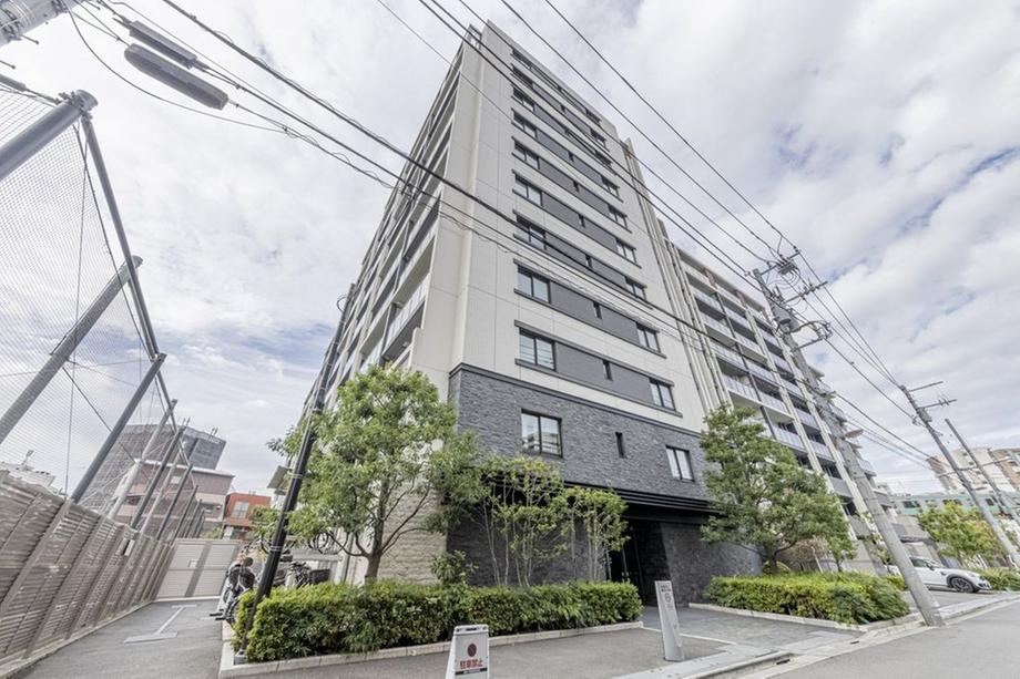 2LDK apartment in Arakawa Ward, Tokyo - Photo 1