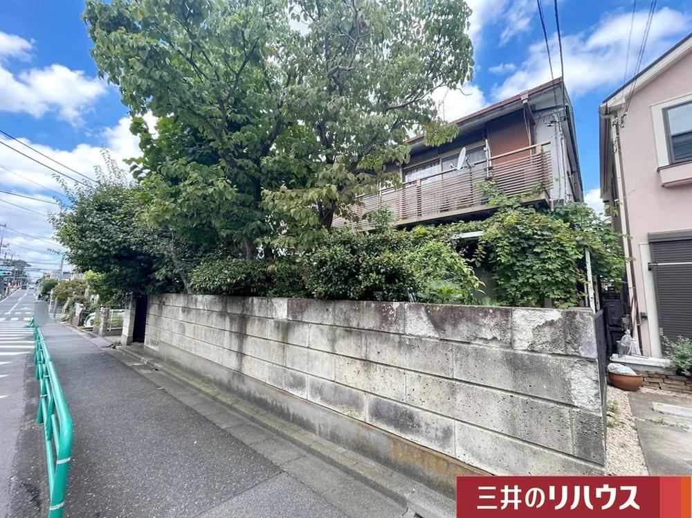 97 m² land in Suginami Ward, Tokyo - Photo 1