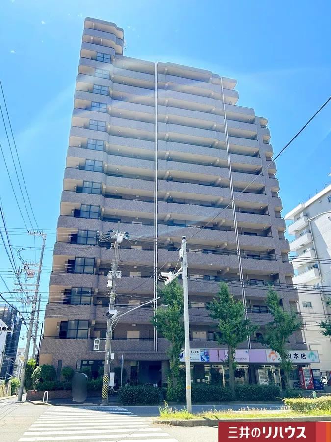 2LDK apartment in Chuo Ward, Kobe, Hyogo - Photo 1