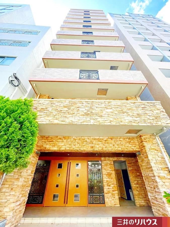 2LDK apartment in Chuo Ward, Kobe, Hyogo - Photo 1