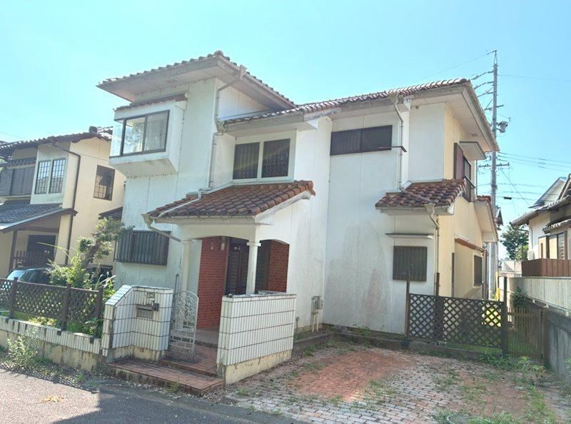 5DK house in Tsu, Mie - Photo 1