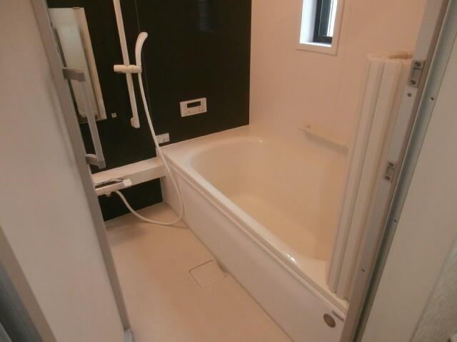 4LDK+S house in Bando, Ibaraki - Photo 1