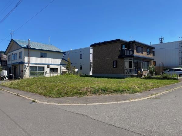226 m² land in Kitahiroshima, Hokkaido - Photo 1