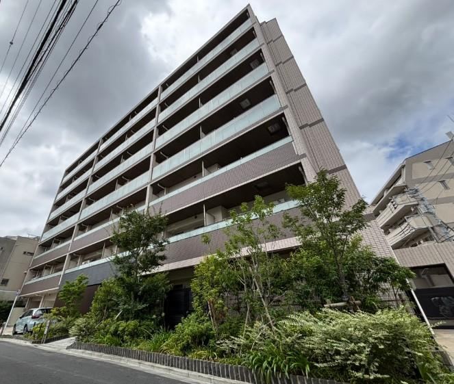 2LDK apartment in Arakawa Ward, Tokyo - Photo 1