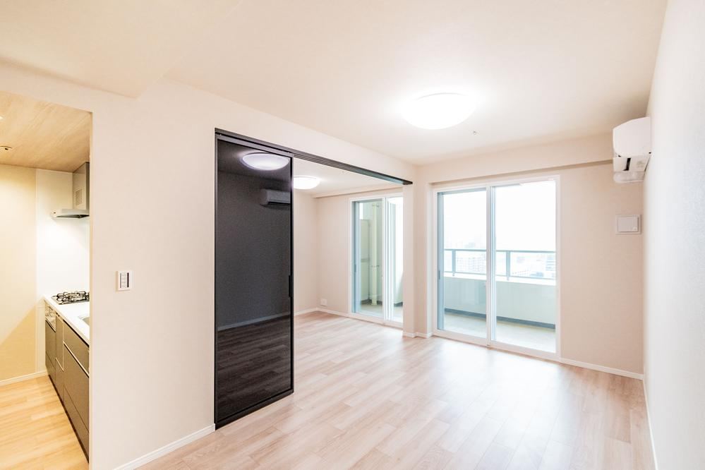 3LDK apartment in Minato Ward, Tokyo - Photo 1