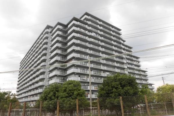 3LDK apartment in Higashi Ward, Sakai, Osaka - Photo 1