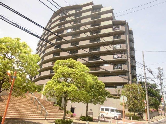 3LDK+2S apartment in Koto Ward, Tokyo - Photo 1