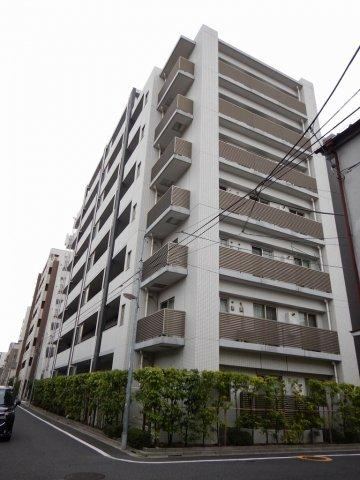 2LDK apartment in Arakawa Ward, Tokyo - Photo 1
