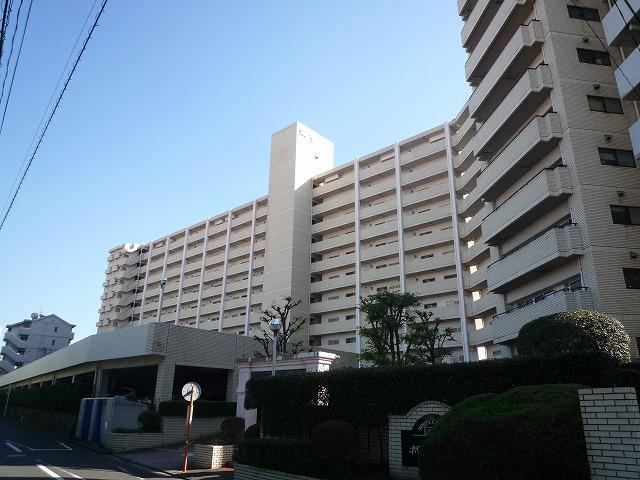 4LDK apartment in Kokurakita Ward, Kitakyushu, Fukuoka - Photo 1
