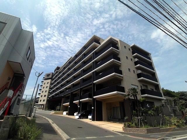 4LDK apartment in Kokurakita Ward, Kitakyushu, Fukuoka - Photo 1