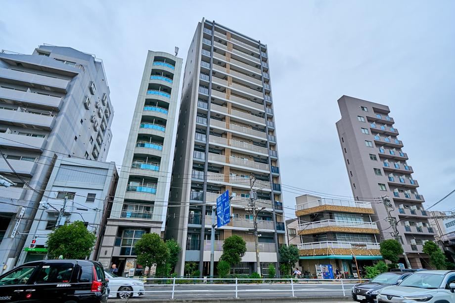 3LDK apartment in Arakawa Ward, Tokyo - Photo 1