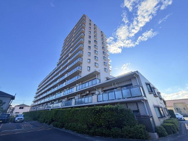 3LDK apartment in Fukaya, Saitama - Photo 1
