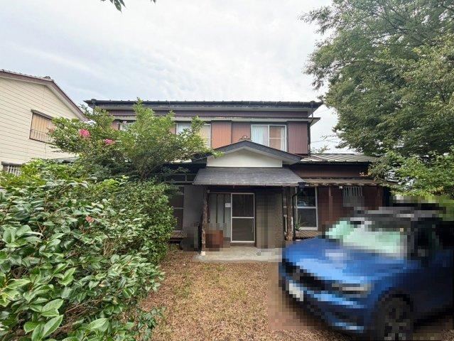 4LDK house in Miura, Kanagawa - Photo 1