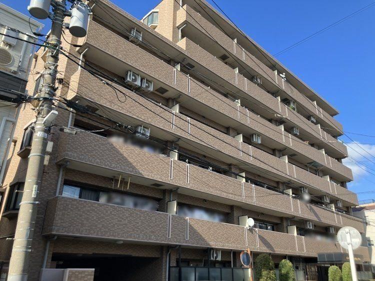2LDK+S apartment in Adachi Ward, Tokyo - Photo 1