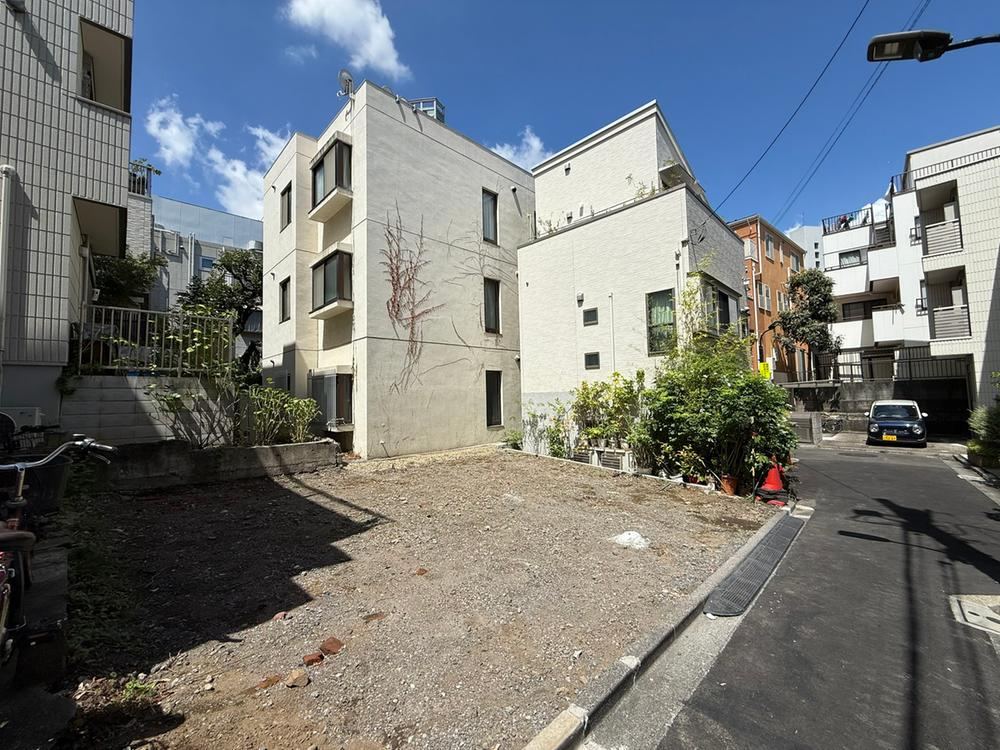 51 m² land in Minato Ward, Tokyo - Photo 1