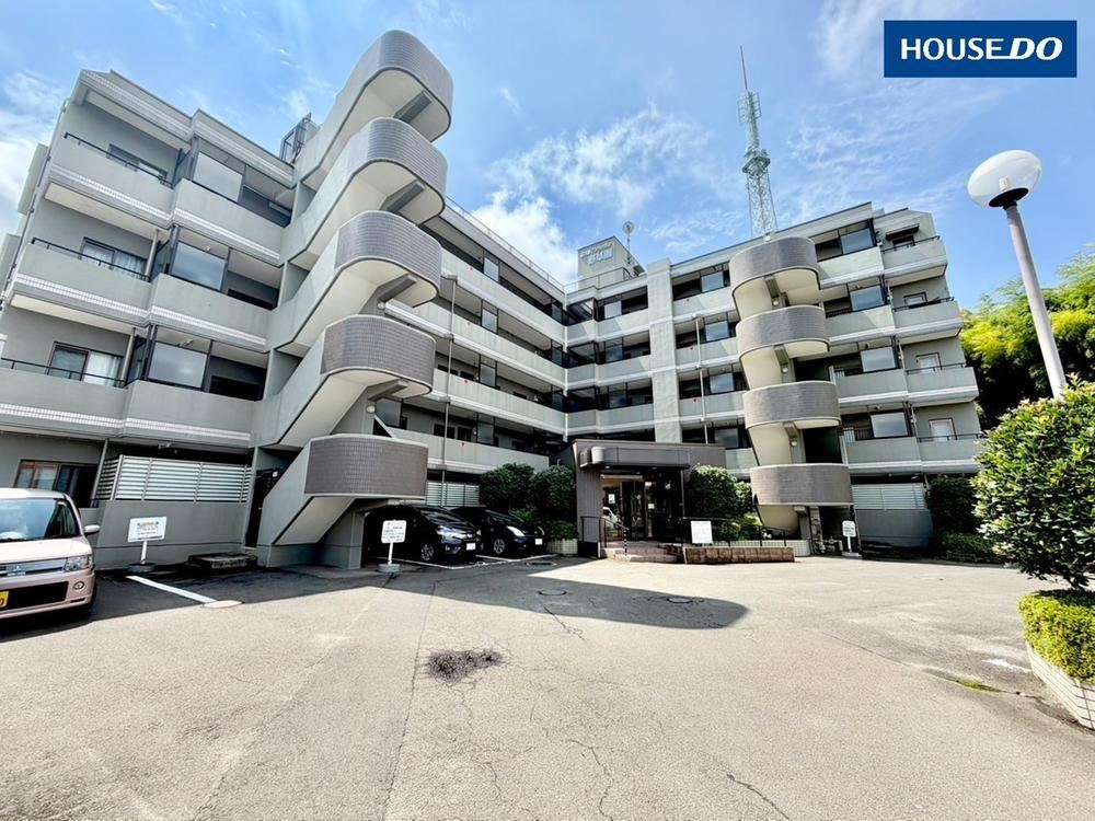 2LDK+S apartment in Taihaku Ward, Sendai, Miyagi - Photo 1