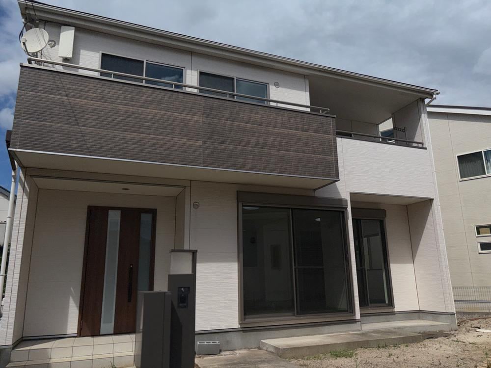 3LDK house in Shiroi, Chiba - Photo 1