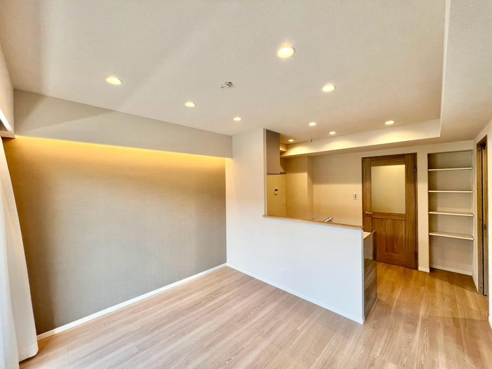 2LDK apartment in Kawasaki Ward, Kawasaki, Kanagawa - Photo 1