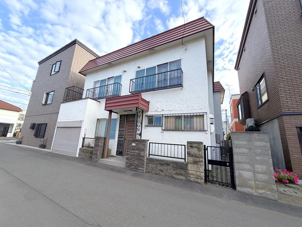 139 m² land in Kita Ward, Sapporo, Hokkaido - Photo 1