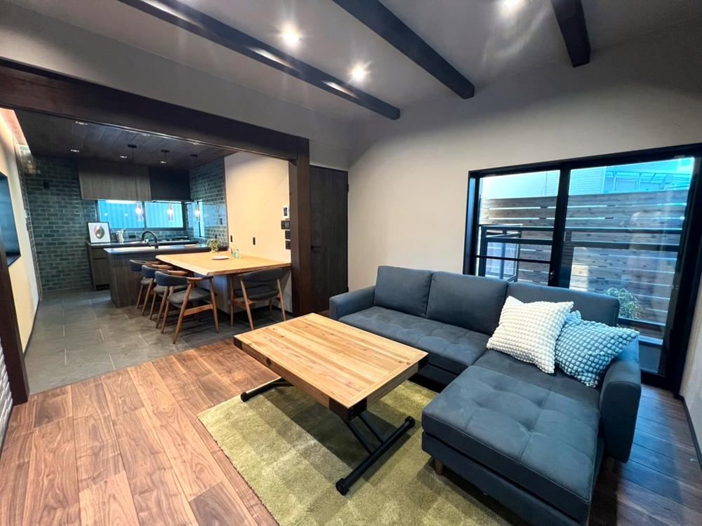 4LDK house in Tennoji Ward, Osaka - Photo 1