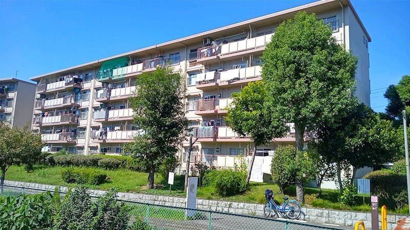 3DK apartment in Sakado, Saitama - Photo 1