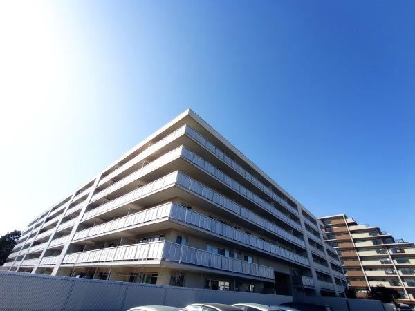 4LDK+S apartment in Inage Ward, Chiba - Photo 1