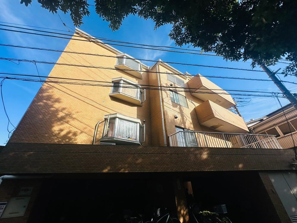 4LDK+S apartment in Edogawa Ward, Tokyo - Photo 1