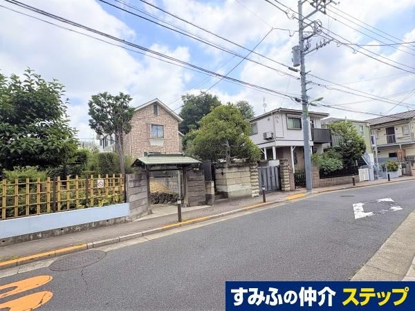 5LDK house in Setagaya Ward, Tokyo - Photo 1