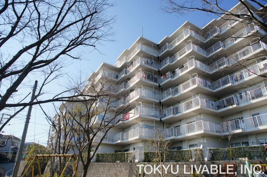 4LDK apartment in Totsuka Ward, Yokohama, Kanagawa - Photo 1