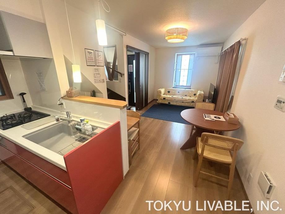 2LDK house in Adachi Ward, Tokyo - Photo 1