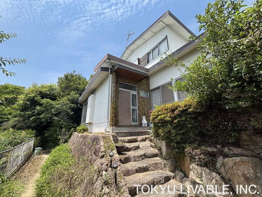 3LDK house in Nishinomiya, Hyogo - Photo 1