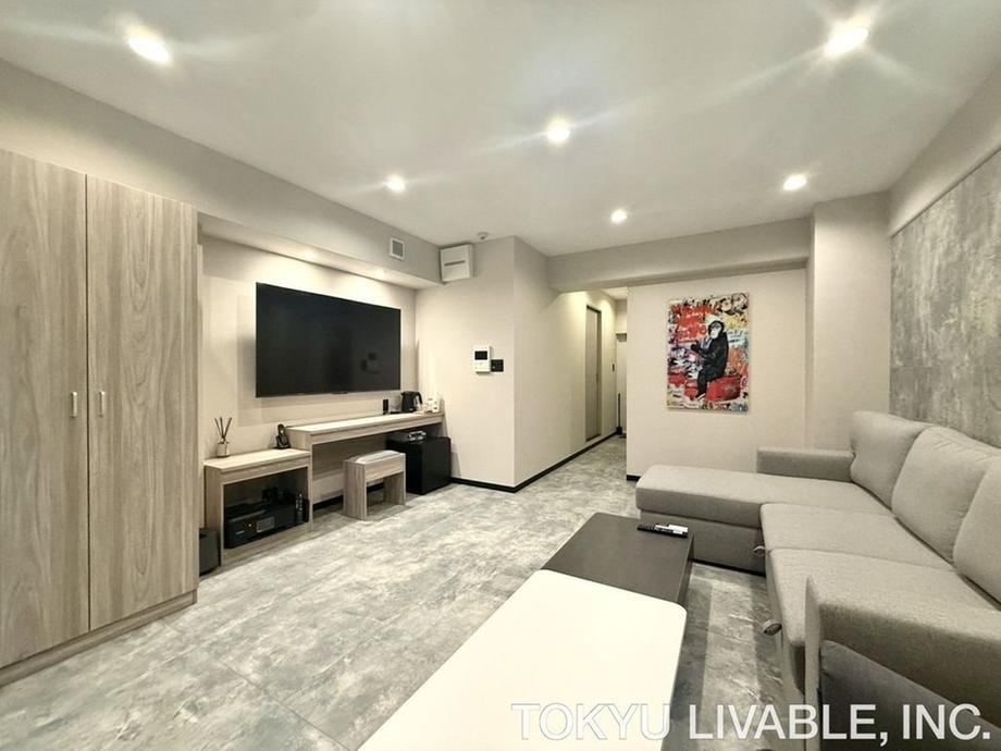 studio apartment in Kita Ward, Osaka - Photo 1