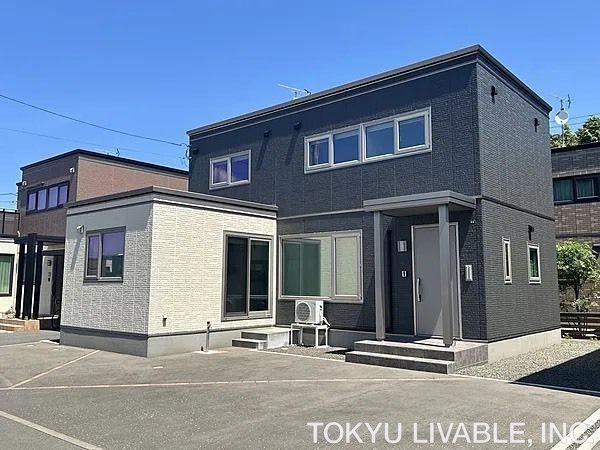 4LDK house in Teine Ward, Sapporo, Hokkaido - Photo 1
