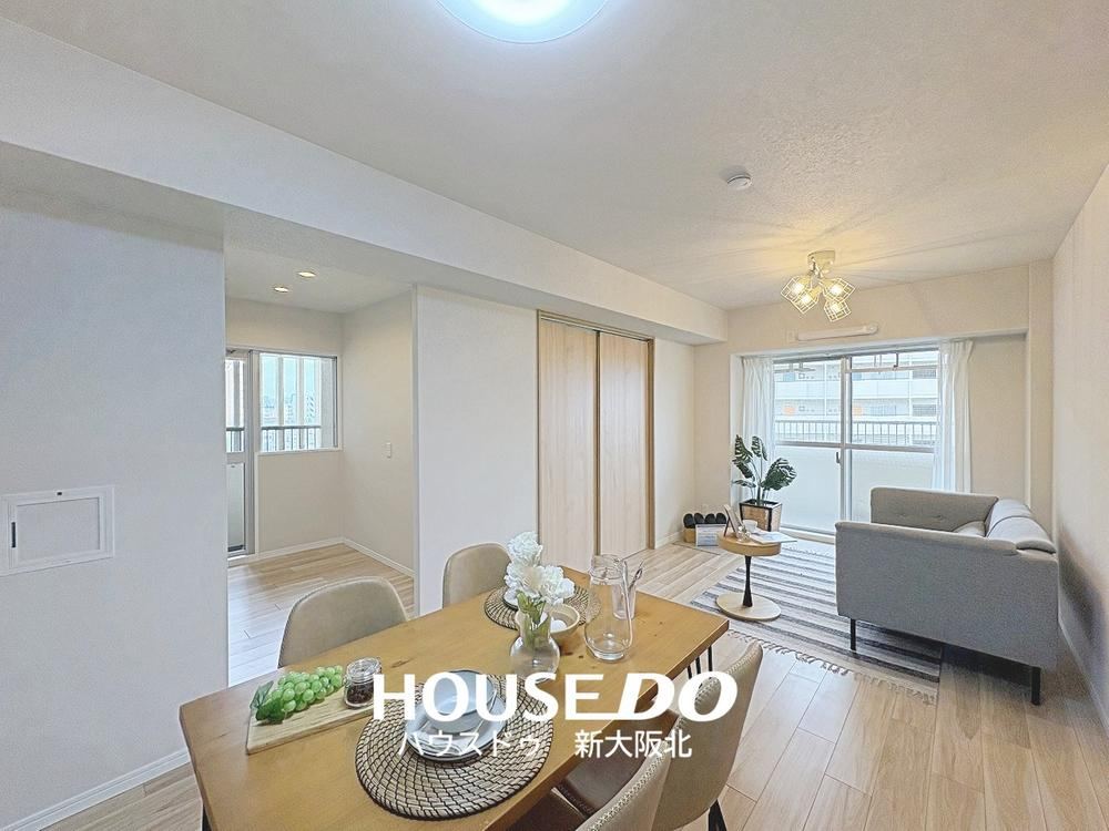 3LDK apartment in Nishiyodogawa Ward, Osaka - Photo 1