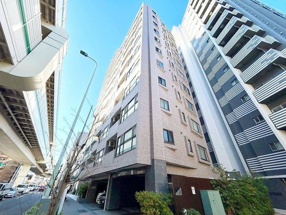 2LDK apartment in Kita Ward, Tokyo - Photo 1