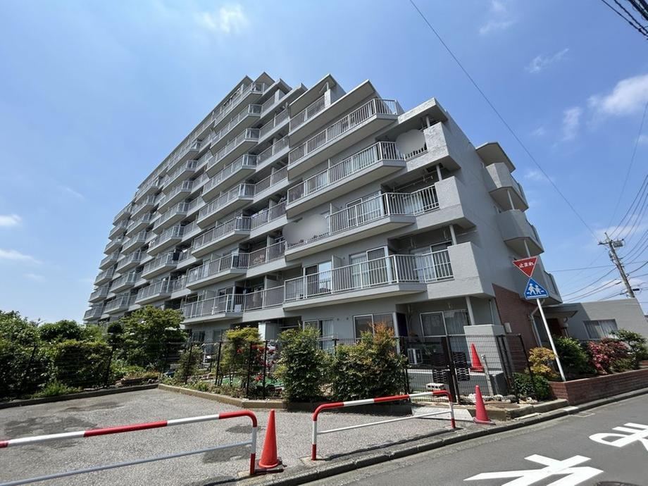 4LDK apartment in Sakura Ward, Saitama - Photo 1