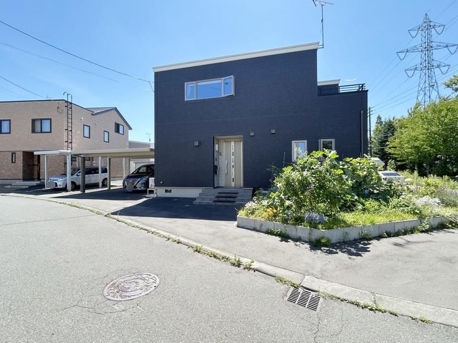 4LDK+S house in Atsubetsu Ward, Sapporo, Hokkaido - Photo 1