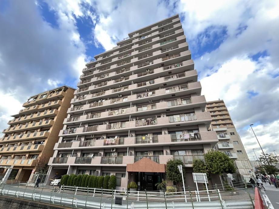 3LDK apartment in Ota Ward, Tokyo - Photo 1