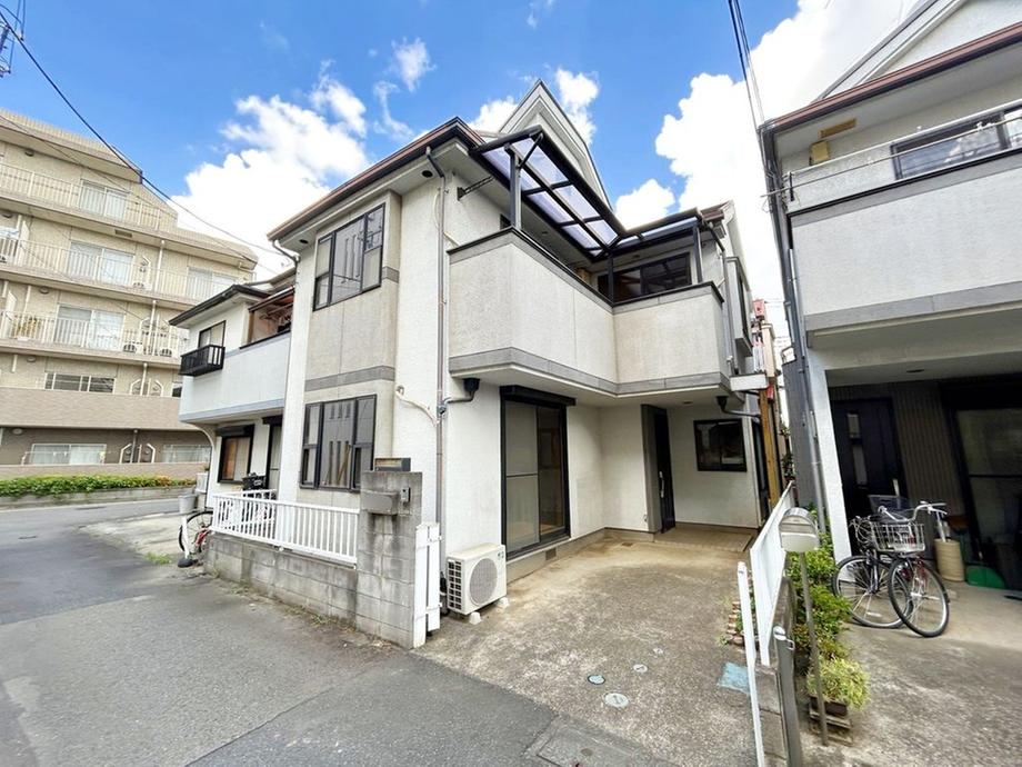 4DK house in Chofu, Tokyo - Photo 1