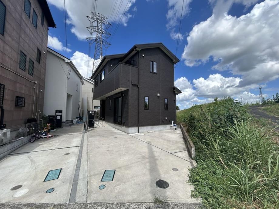 5LDK house in Shiki, Saitama - Photo 1