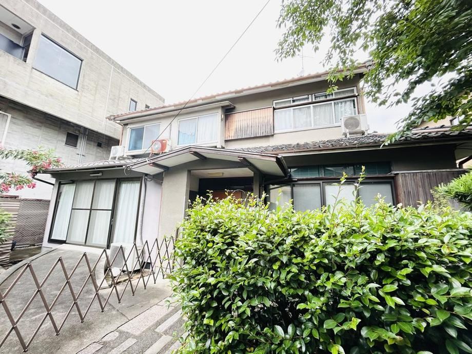 5LDK house in Kamigyo Ward, Kyoto - Photo 1