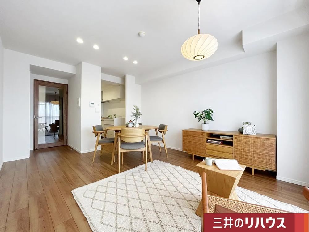 3LDK apartment in Nishinomiya, Hyogo - Photo 1