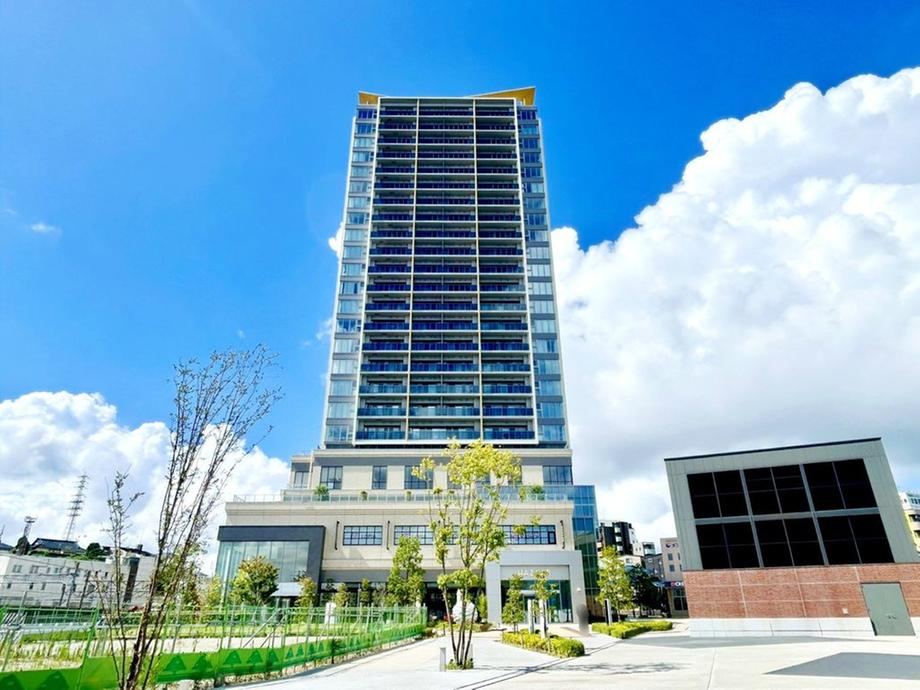 3LDK apartment in Kanagawa Ward, Yokohama, Kanagawa - Photo 1